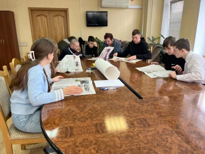 Фото 1. Школьники из Орловского МО побывали в гостях у «Орловской правды»