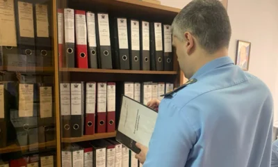 Почти миллион рублей долга по алиментам выплатил орловец после беседы с приставами