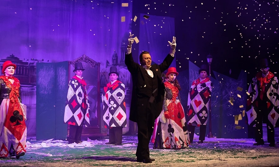 На большой сцене ОГАТ им. И. С. Тургенева с успехом прошёл спектакль «Пиковая дама»