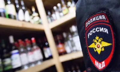 Двоих орловцев осудили за торговлю контрафактным алкоголем