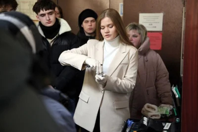 Фото 4. Орловские школьники отправились в полицию