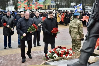 Фото 1. 15 февраля в Орле почтили память россиян, исполнявших служебный долг за пределами Отечества