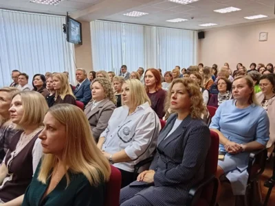 Фото 4. В Орле сотрудников Роспотребнадзора поздравили с профессиональным праздником