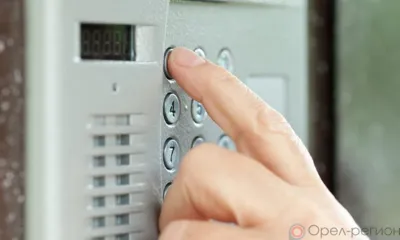 Мошенники предлагают орловцам новые домофоны