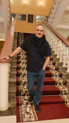 Режиссер спектакля Искандер Сакаев