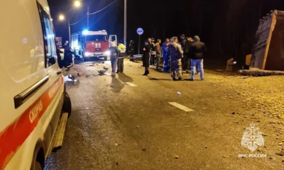 Фото 1. По факту ДТП с шестью погибшими на трассе Орёл — Тамбов возбуждено уголовное дело