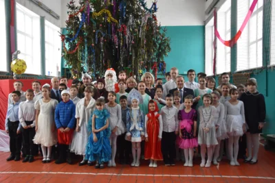 Депутаты Орловского областного Совета на время зимних каникул стали добрыми волшебниками