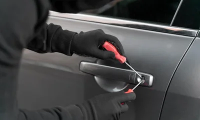 Орловские полицейские вернули пенсионеру угнанный у него автомобиль