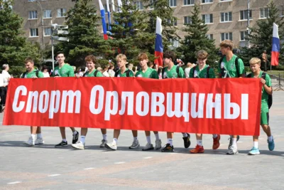 Фото 5. Труженики региона отметили День города Орла парадом предприятий