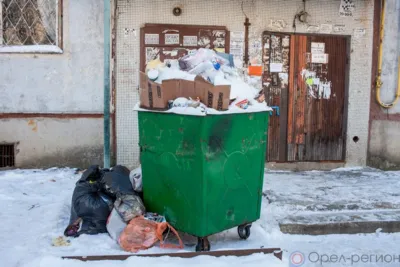 Губернатор рассказал орловцам, куда жаловаться на мусор