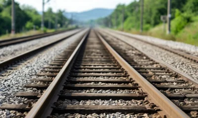 На железнодорожном переезде в Орловском МО временно ограничат движение