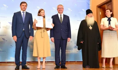 Губернатор Андрей Клычков вручил дипломы с отличием выпускникам ОГУ им. И.С. Тургенева