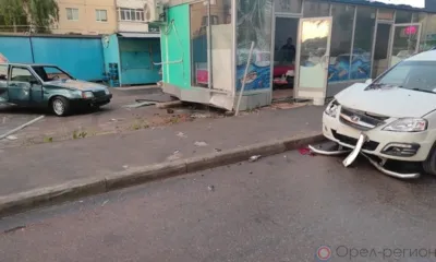 В Ливнах четыре пешехода оказались под колёсами вылетевшего на тротуар автомобиля