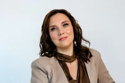 Под крылом заботы