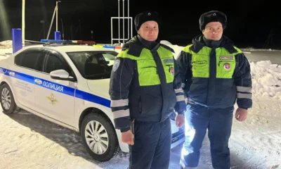 Орловские полицейские помогли замерзающему водителю
