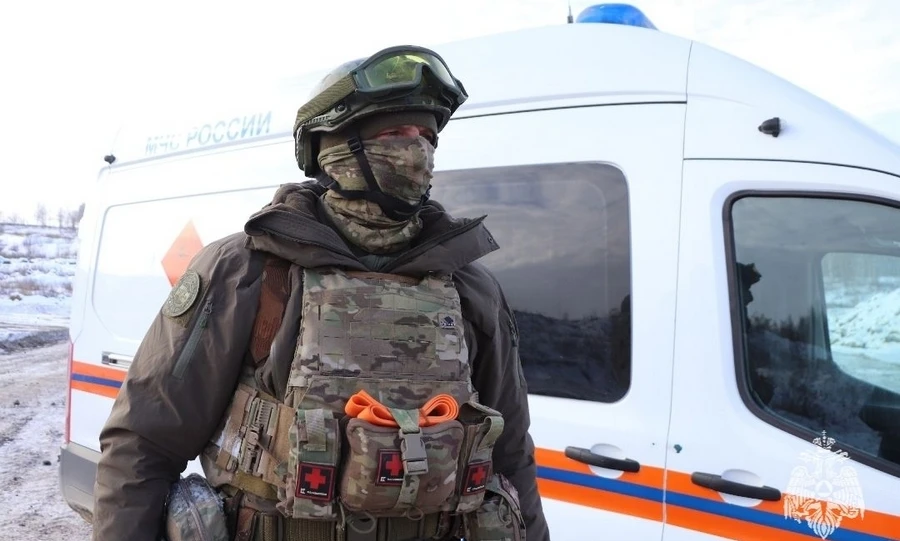 Андрей Клычков поблагодарил участников операции по обезвреживанию боеприпаса в Орле