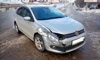 В Орловской области Volkswagen Jetta на встречке протаранил ВАЗ-21114