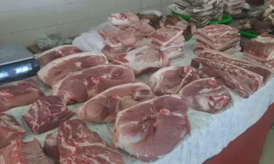 На рынке в Ливнах торговали небезопасной свининой