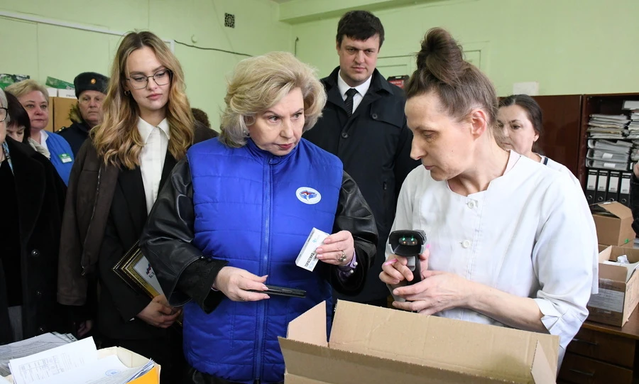 Уполномоченный по правам человека в РФ Татьяна Москалькова привезла в Орёл лекарства на 24 миллиона рублей