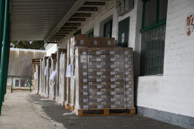 Фото 2. Уполномоченный по правам человека в РФ Татьяна Москалькова привезла в Орёл лекарства на 24 миллиона рублей