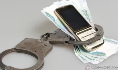 Орловец похитил у посетителя бара деньги и телефон