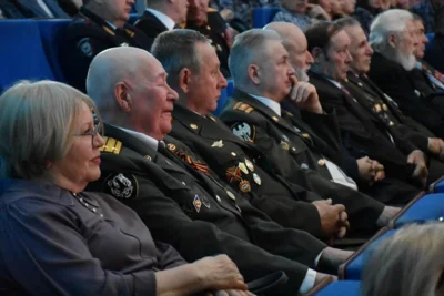 Фото 6. В Орле торжественно отметили 10-летие войск национальной гвардии РФ