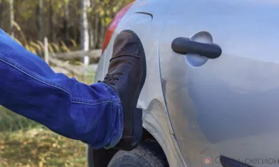 Орловец заработал уголовное дело за удары ногой по чужой машине