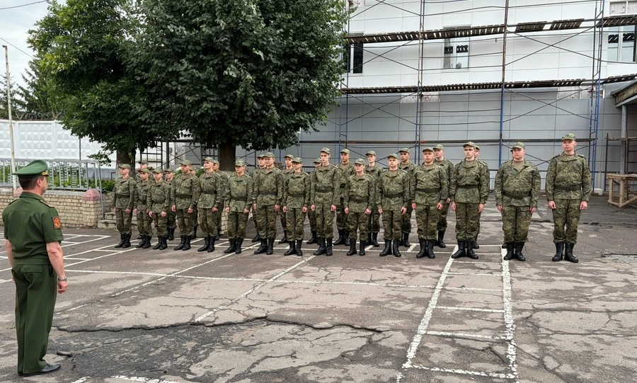 На Орловщине продолжают отправлять призывников к местам прохождения военной службы