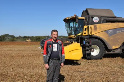 Аграрии Колпнянского района ведут уборку сои