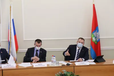 В комитете по промышленности бурно обсуждали вопросы