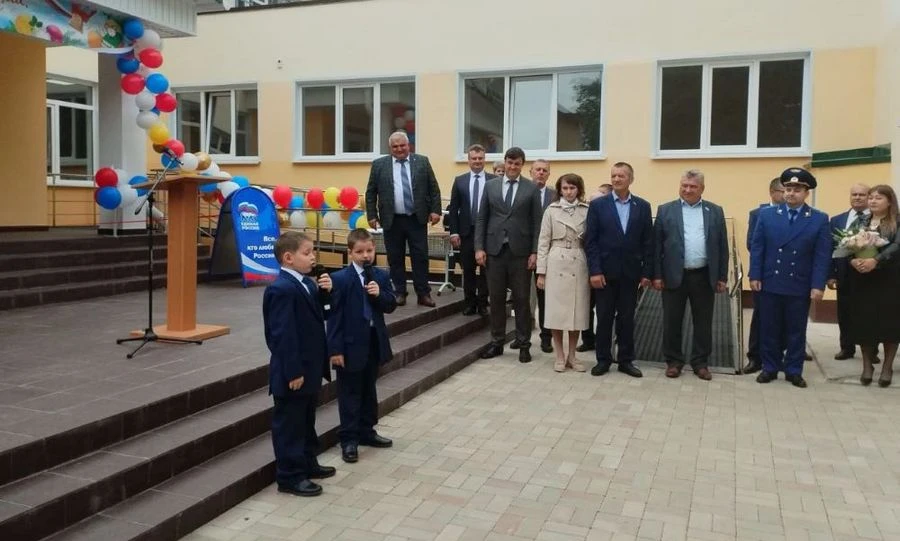 После капремонта в Малоархангельском районе открылась Каменская школа