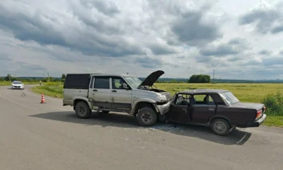 Под Орлом лобовое столкновение двух автомобилей унесло жизнь пенсионера