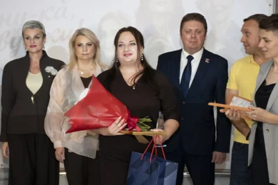 Фото 7. 9 орловчанок блеснули талантами на региональном этапе конкурса «А ну-ка, девушки!»