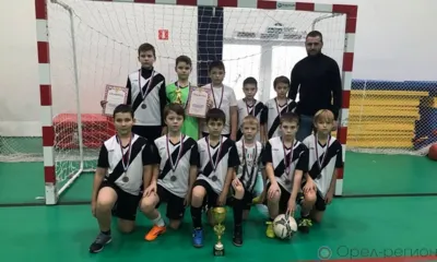 Верховская команда «Виктория» стала третьей на областном турнире по мини-футболу