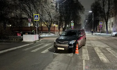 Haval сбил двух человек на пешеходном переходе в Советском районе Орла