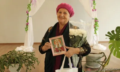 Красивый путь к вере: Людмила Шишкина из посёлка Кромы уже много лет вышивает иконы бисером