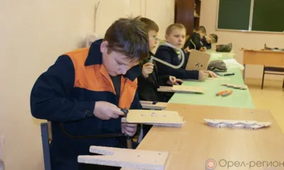 В орловских сельских школах - дефицит трудовиков