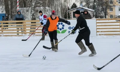 В Орле прошёл турнир по хоккею в валенках