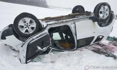 Под Орлом в ДТП с опрокидыванием автомобиля пострадала 76-летняя женщина
