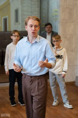 Фото 3. Актёры Иван Кирюхин, Евгений Винник и Данила Маскаев провели мастер-классы для орловских школьников