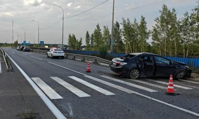 На орловской трассе столкнулись Toyota и Saab