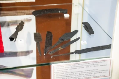 Фото 11. В Орловском краеведческом музее представили новые археологические материалы