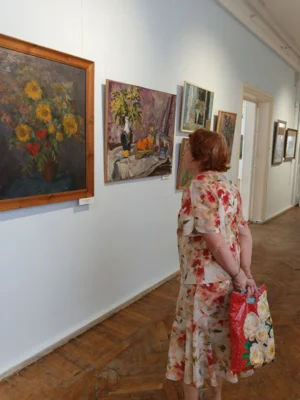 Фото 12. В Орловском музее изобразительных искусств открылась выставка «Природы чудный дар»