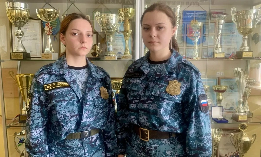 Орловские приставы оказали первую помощь потерявшей сознание пассажирке автобуса