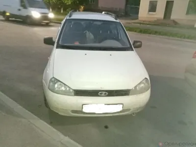 В Ливенском районе из машины выпала девочка 2016 года рождения