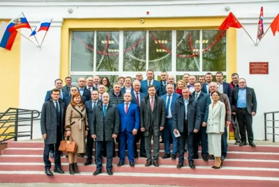 Фото 11. Андрей Клычков оценил благоустройство общественных территорий в Покровском районе