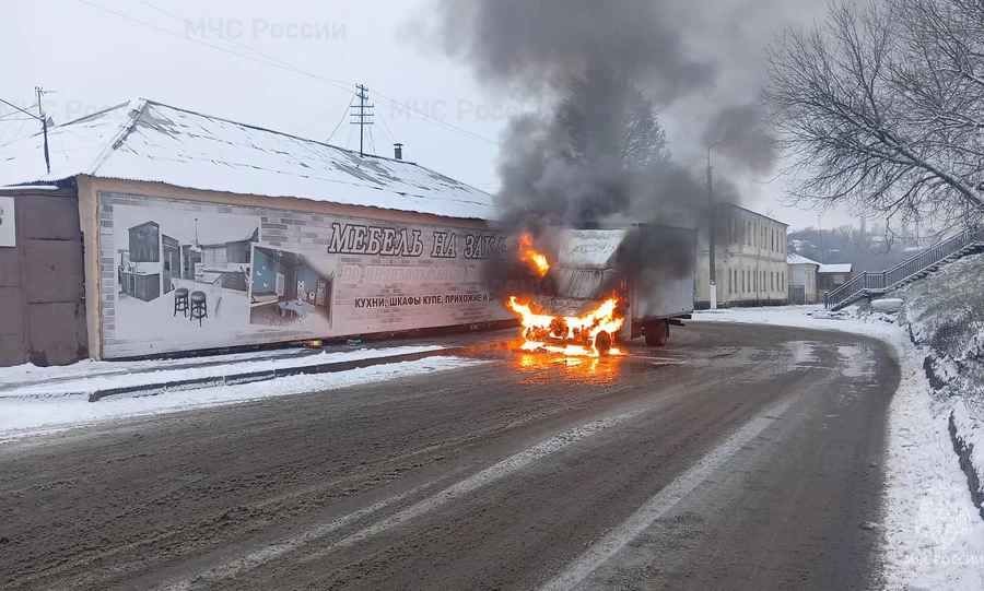 В Ливнах на ходу загорелась «Газель»
