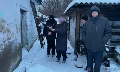 В Ливенском районе женщина зарезала сына