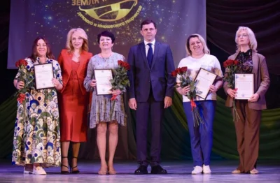 Фото 1. В Орле наградили победителей регионального этапа конкурса «Земля талантов»