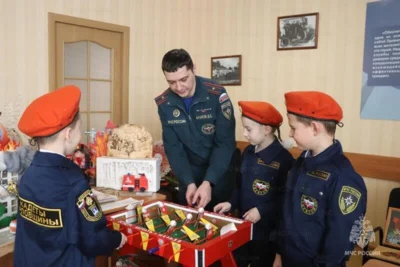 Фото 1. «Предупреждение, спасение, помощь»: 18 июля государственному пожарному надзору России исполняется 99 лет